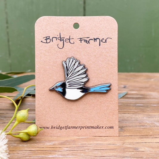 Superb Fairywren In Flight - Enamel Pin