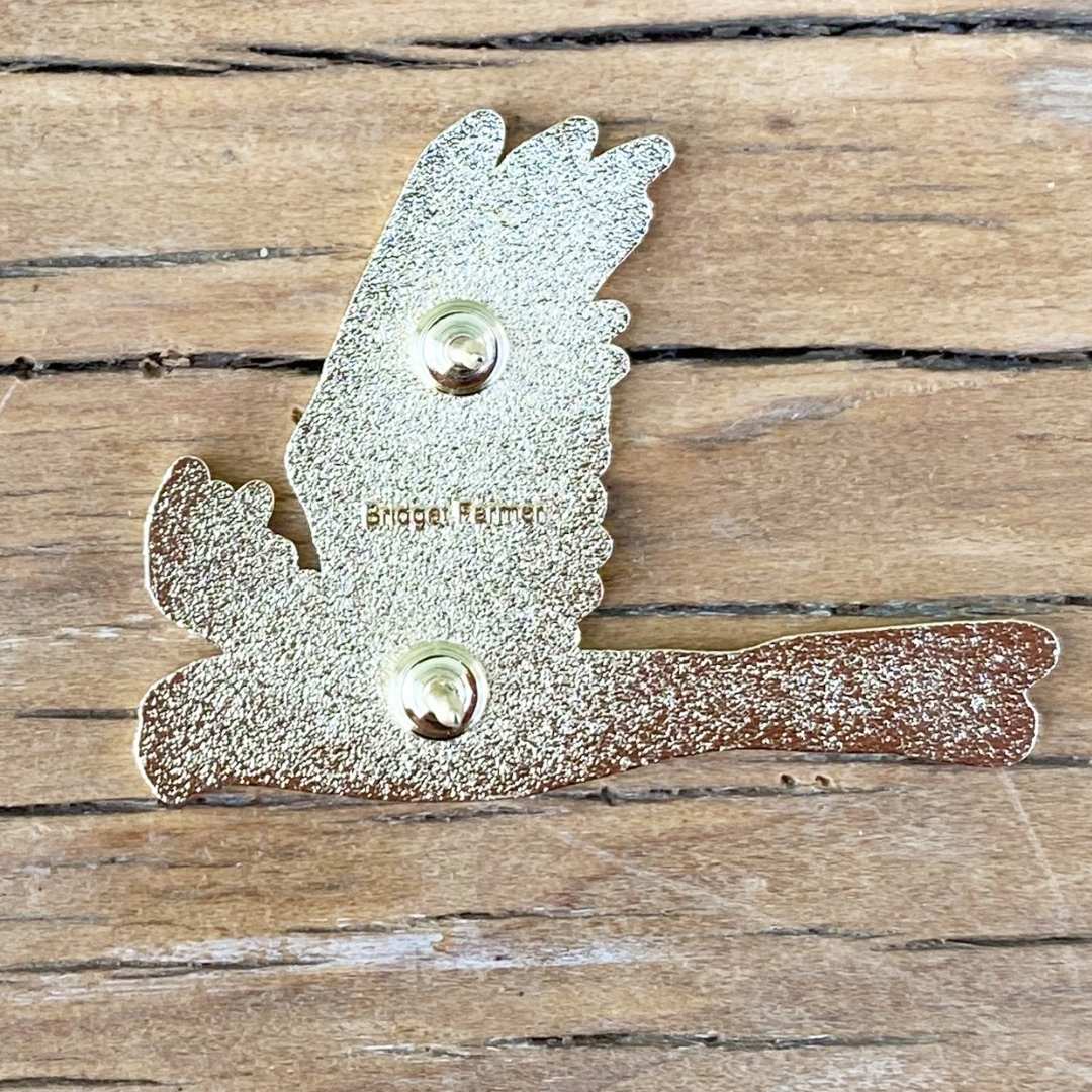 Yellow-tailed Cockatoo in Flight - Enamel Pin