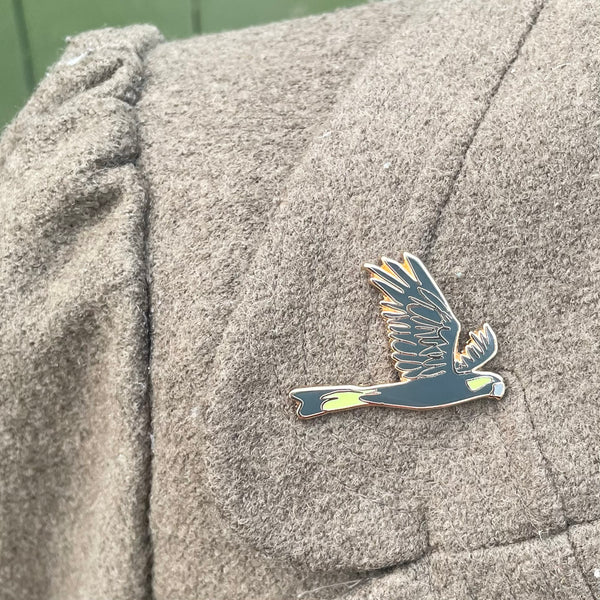 Yellow-tailed Cockatoo in Flight - Enamel Pin