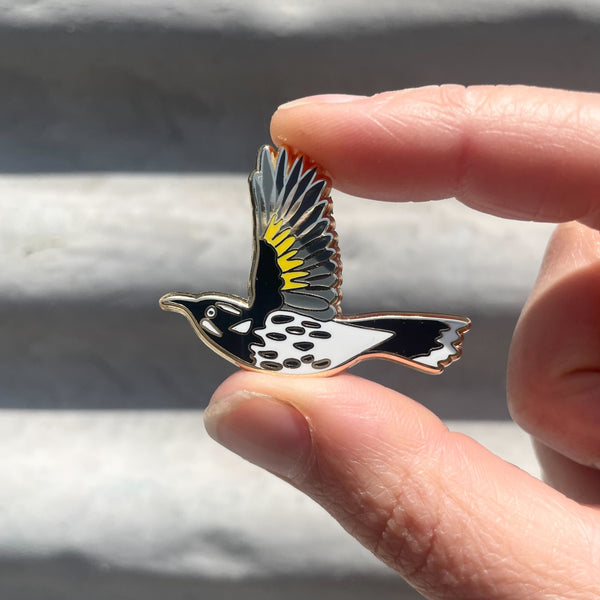 New Holland Honeyeater in Flight - Enamel Pin