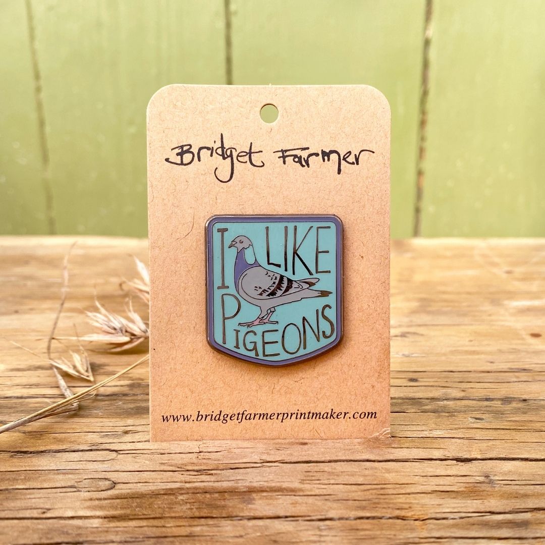 I Like Pigeons - Enamel Pin