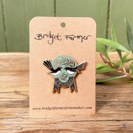 I Love Willies - Enamel Pin
