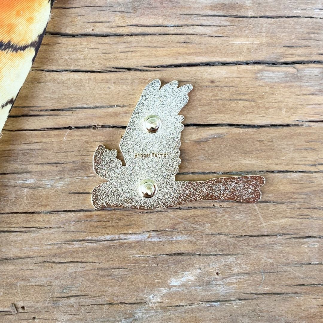 Yellow-tailed Cockatoo in Flight - Enamel Pin