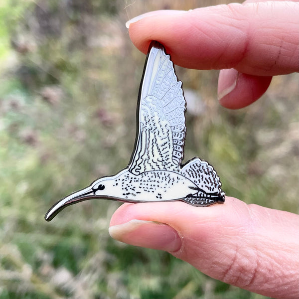 Eastern Curlew In Flight Enamel Pin